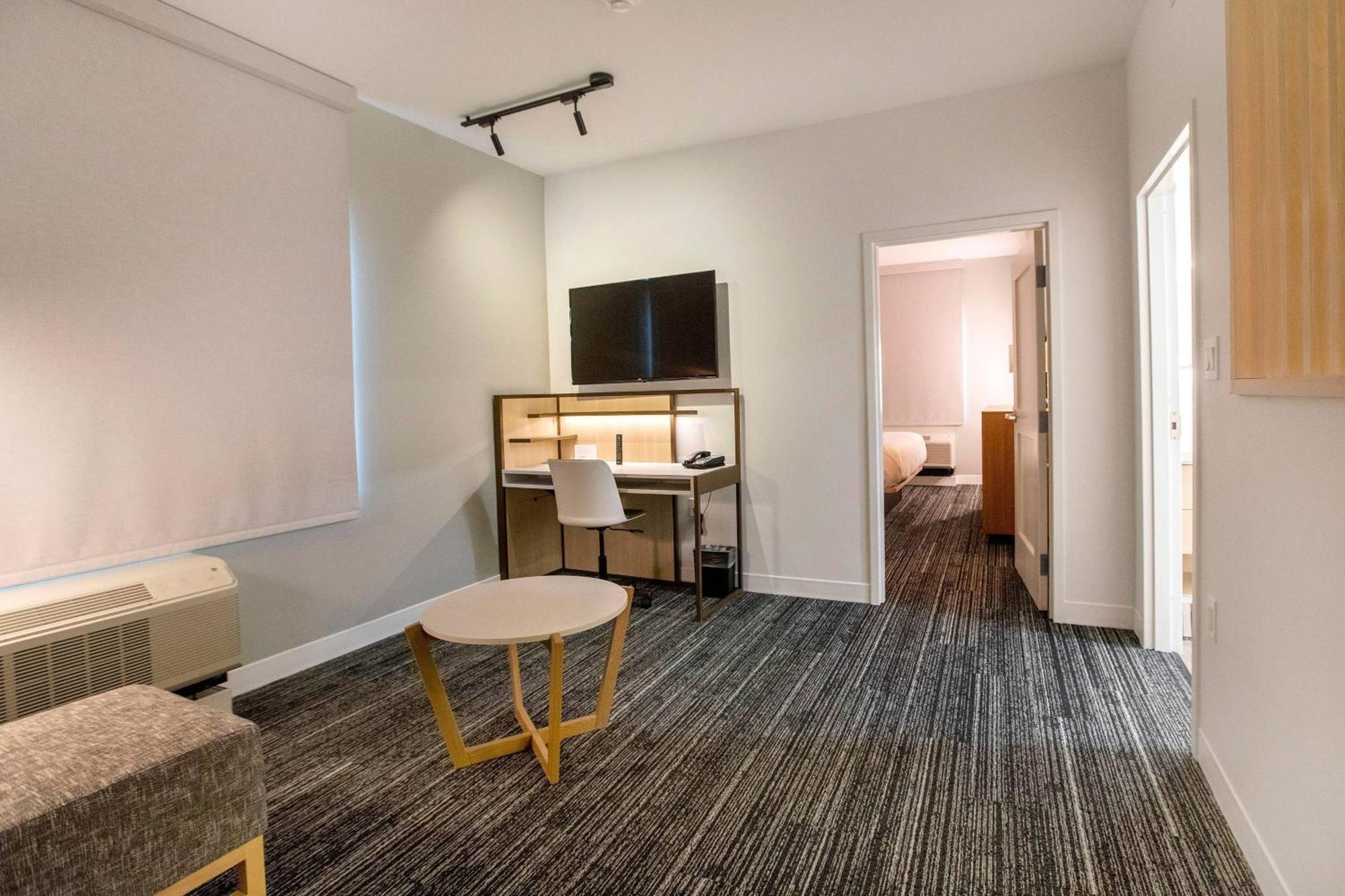 Towneplace Suites By Marriott Conroe Eksteriør bilde